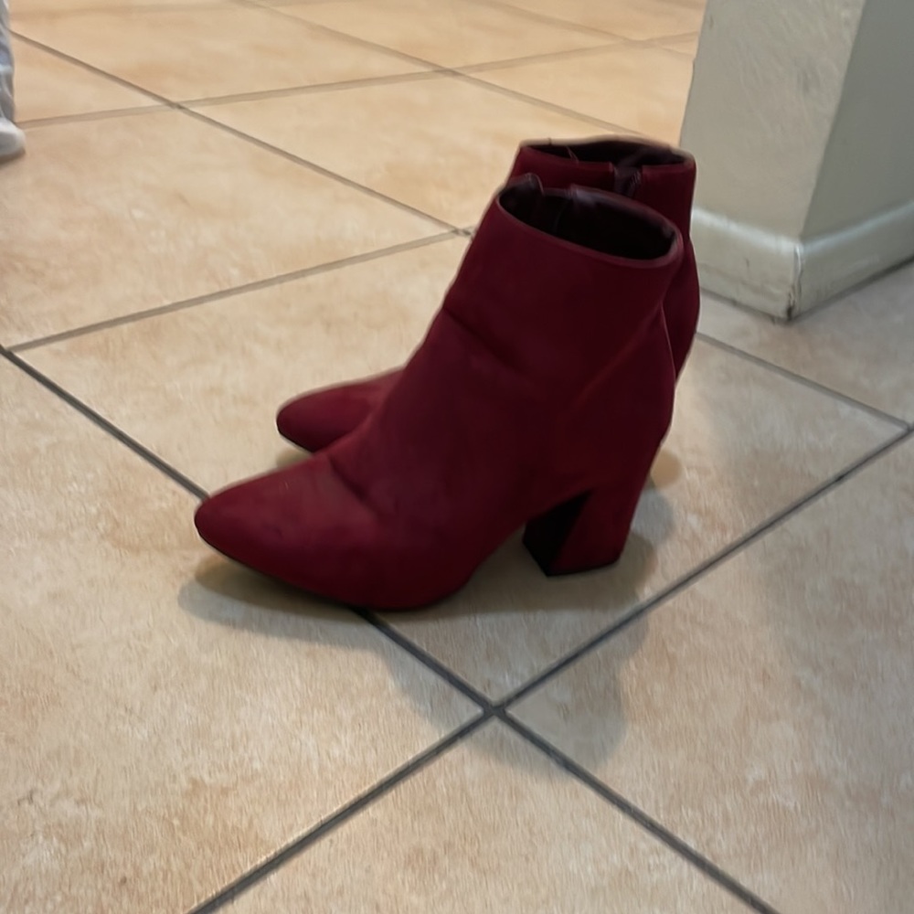 Women burgundy boots - Picture 2 of 2